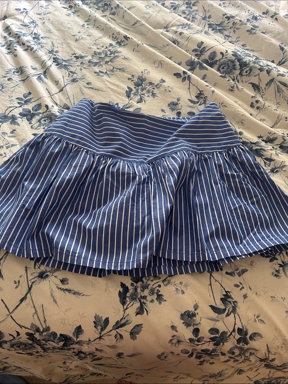 GAP Blue and White Striped Mini Skirt